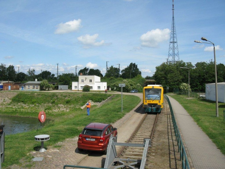 p000560.jpg